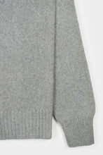 Carica l'immagine nel visualizzatore di Gallery, Maglia Lupetto Cashmere rigenerato