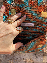 Carica l'immagine nel visualizzatore di Gallery, Borsetta Flò Rafia
