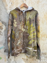 Carica l'immagine nel visualizzatore di Gallery, Felpa con Cappuccio e zip - Ecoprint- Cotone biologico