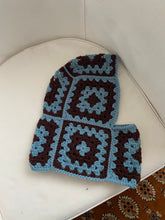 Carica l'immagine nel visualizzatore di Gallery, Balaclava Granny