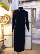 Carica l'immagine nel visualizzatore di Gallery, Gonna Lunga con spacchi laterali Cashmere rigenerato