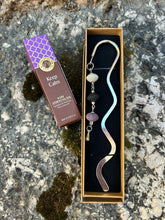 Load image into Gallery viewer, Aromatherapy bookmark and essential oil gift set