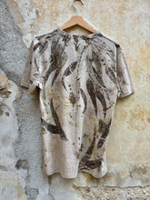 Carica l'immagine nel visualizzatore di Gallery, T-Shirt cotone biologico - Ecoprint unisex