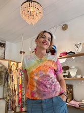 Carica l'immagine nel visualizzatore di Gallery, T-Shirt  maniche corte - Tinta a mano - Shibori