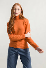 Carica l'immagine nel visualizzatore di Gallery, Maglia Lupetto Cashmere rigenerato