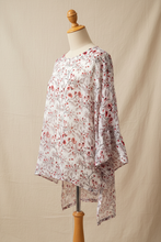 Load image into Gallery viewer, Blusa Bea Sakura manichino corretto