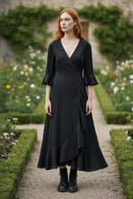 Carica l'immagine nel visualizzatore di Gallery, Incanto Black L/XL con caduta naturale