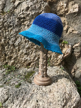 Load image into Gallery viewer, Folding Cloche Brigitte Sun Hat - Regenerated Cotton