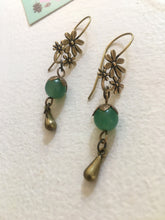 Load image into Gallery viewer, Fleurs bijoux earrings - Aventurine