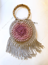 Carica l'immagine nel visualizzatore di Gallery, Borsa Boho con frange - Flora