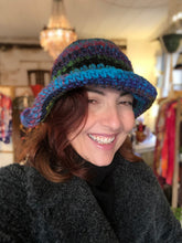 Load image into Gallery viewer, Folding Wool Cloche - multicolor