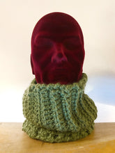 Load image into Gallery viewer, Chunky Neck Warmer - Unisex - Alpaca