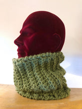 Load image into Gallery viewer, Chunky Neck Warmer - Unisex - Alpaca
