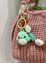 Carica l'immagine nel visualizzatore di Gallery, Bag Charms Amigurumi - Charms portachiavi Artigianale Fatto a Mano
