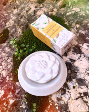 Load image into Gallery viewer, Aromatherapy stone and essential oil diffuser gift set

