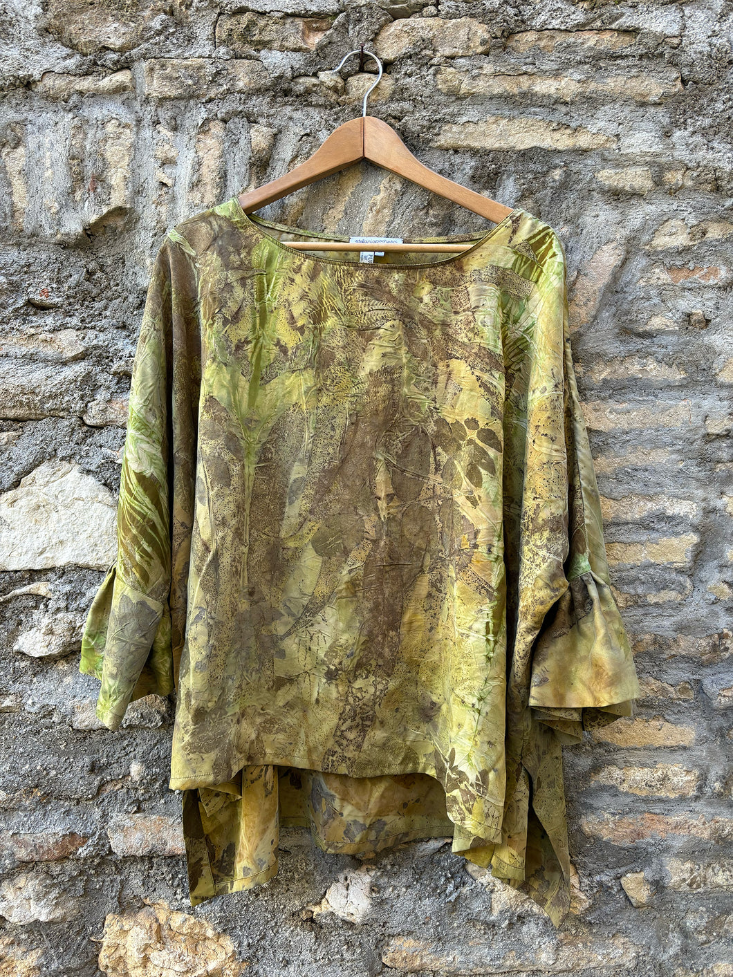 Blouse Bea - deadstock silk - Ecoprint - green