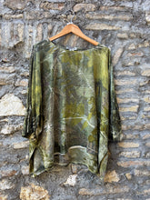 Load image into Gallery viewer, Bea Blouse April - deadstock silk Ecoprint
