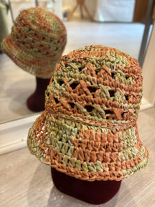 Cappello Cloche Estivo in Rafia di Viscosa