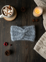 Load image into Gallery viewer, Alpaca Hairband Thérèse - Boho Handmade Ear Warmers
