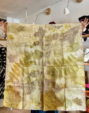 Load image into Gallery viewer, Ecoprint Scarf 90x90 Botanical Edition
