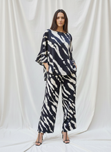 Load image into Gallery viewer, Complete Palazzo Pants and Fluid Zebra Print Silk Blouse

