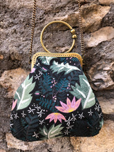 Load image into Gallery viewer, Jolie Vintage handbag - Exclusive Design 
