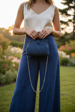 Carica l'immagine nel visualizzatore di Gallery, Bauletto Frontale Pantapalazzo Indigo
