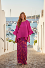 Load image into Gallery viewer, Blusa Bea Ramiè Fucsia texture crespa + Gonna Silvia Tencel - Porto Rotondo

