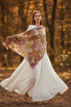 Load image into Gallery viewer, Foulard Ecoprint 90x90 - Movimento Elegante
