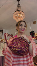 Carica e avvia il video nel visualizzatore di galleria, Borsa Crochet Rafia multicolore Venus
